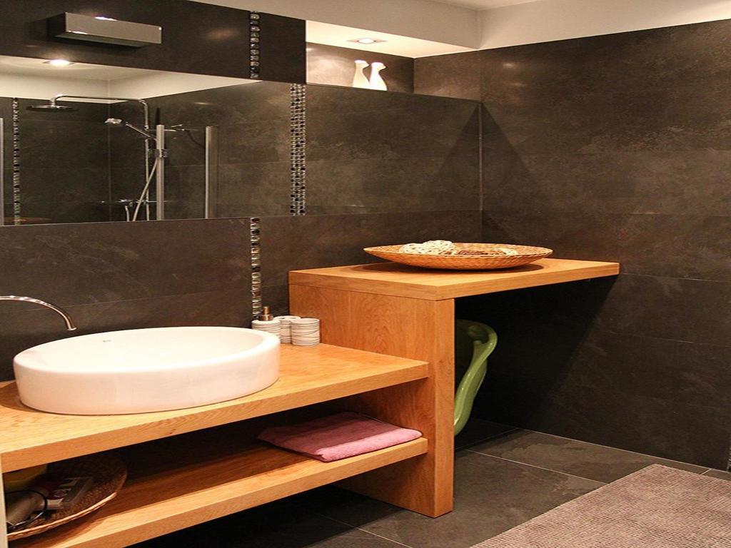 Mistral Apartment